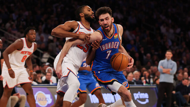 NEW YORK, NEW YORK - MARCH 04: Chet Holmgren #7 of the Oklahoma City Thunder goes to the basket against Mikal Bridges #25 of the New York Knicks during the second quarter at Madison Square Garden on March 04, 2026 in New York City.