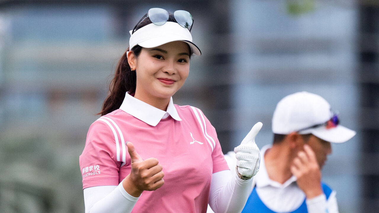 China's Zhang Weiwei reacts during the first round of the 2026 LPGA Blue Bay golf tournament at the Jian Lake Blue Bay Golf Club in Lingshui, on China's southern Hainan Island March 5, 2026. / China OUT