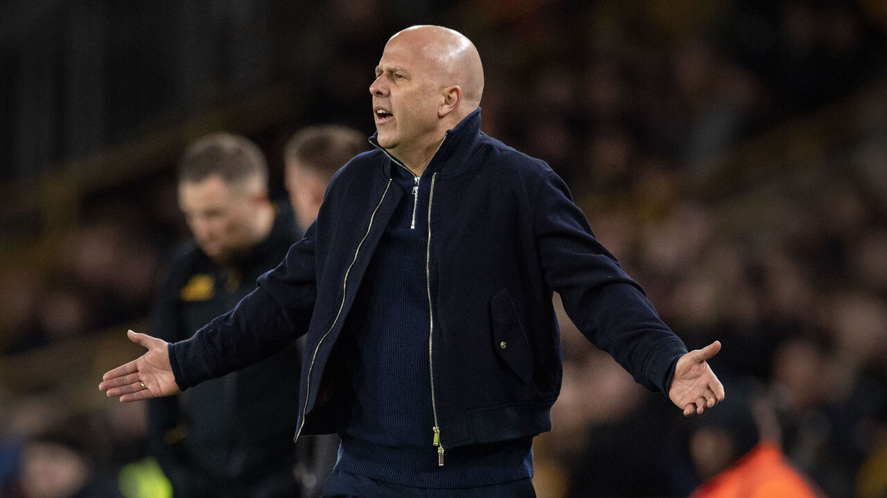 WOLVERHAMPTON, ENGLAND - MARCH 4: Liverpool manager Arne Slot during the Premier League match between Wolverhampton Wanderers and Liverpool at Molineux on March 4, 2026 in Wolverhampton, England.