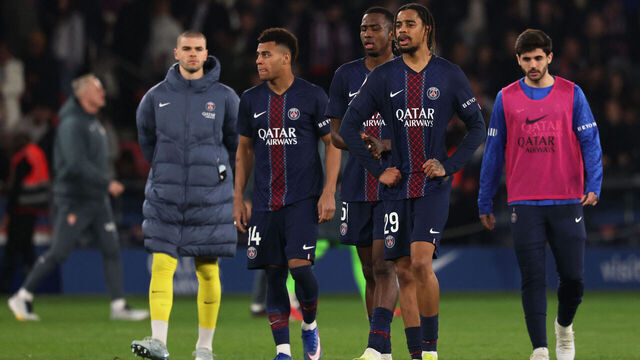 Paris Saint-Germain's French midfielder #14 Desire Doue (L), Paris Saint-Germain's Ecuadoran defender #51 Willian Pacho (C) and Paris Saint-Germain's French forward #29 Bradley Barcola (R) react after losing during the French L1 football match between Paris Saint-Germain (PSG) and AS Monaco at the Parc des Princes stadium in Paris on March 6, 2026.