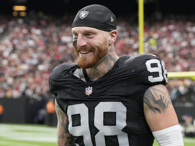 LAS VEGAS, NEVADA - AUGUST 16: Maxx Crosby #98 of the Las Vegas Raiders walks off the field during the first quarter during the NFL Preseason 2025 game against the San Francisco 49ers at Allegiant Stadium on August 16, 2025 in Las Vegas, Nevada. The 49ers defeated the Raiders 22-19.