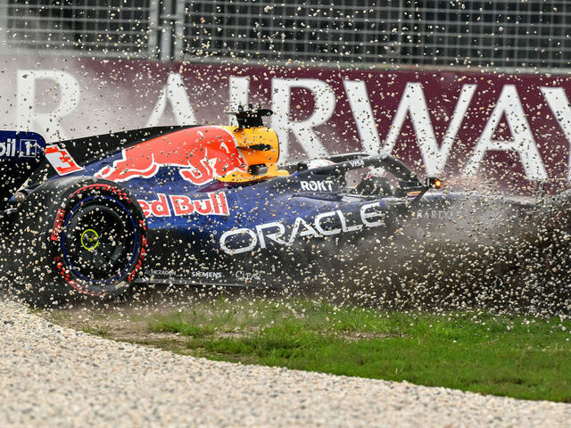 TOPSHOT - Red Bull Racing's Dutch driver Max Verstappen crashes during the qualifying session of the Formula One Australian Grand Prix at the Albert Park Circuit in Melbourne on March 7, 2026. / -- IMAGE RESTRICTED TO EDITORIAL USE - STRICTLY NO COMMERCIAL USE --