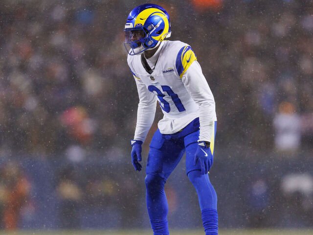 CHICAGO, ILLINOIS - JANUARY 18: Darious Williams #31 of the Los Angeles Rams gets set during the third quarter of an NFL divisional playoff game against the Chicago Bears at Soldier Field on January 18, 2026 in Chicago, Illinois.