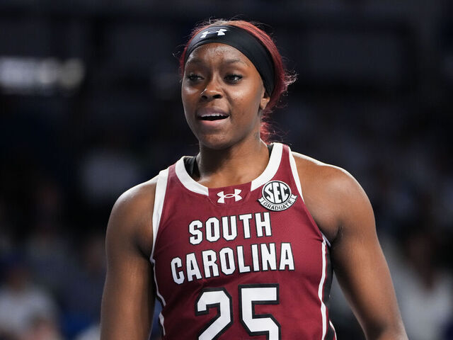 LEXINGTON, KENTUCKY - MARCH 01: Raven Johnson #25 of the South Carolina Gamecocks looks on in the third quarter against the Kentucky Wildcats at Memorial Coliseum on March 01, 2026 in Lexington, Kentucky.