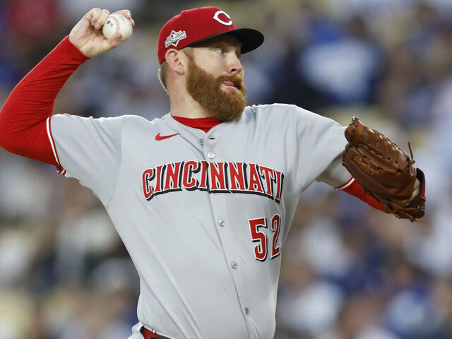 LOS ANGELES, CALIFORNIA - OCTOBER 01: Zack Littell #52 of the Cincinnati Reds pitches against the Los Angeles Dodgers during the first inning of game two of National League Wild Card Series at Dodger Stadium on October 01, 2025 in Los Angeles, California.