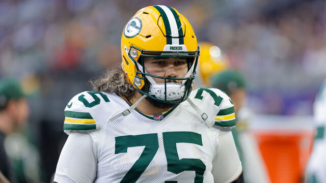 MINNEAPOLIS, MN - JANUARY 04: Green Bay Packers guard Sean Rhyan (75) looks on during the second half of the NFL game between the Green Bay Packers and Minnesota Vikings on January 4th, 2026, at U.S. Bank Stadium in Minneapolis, MN.