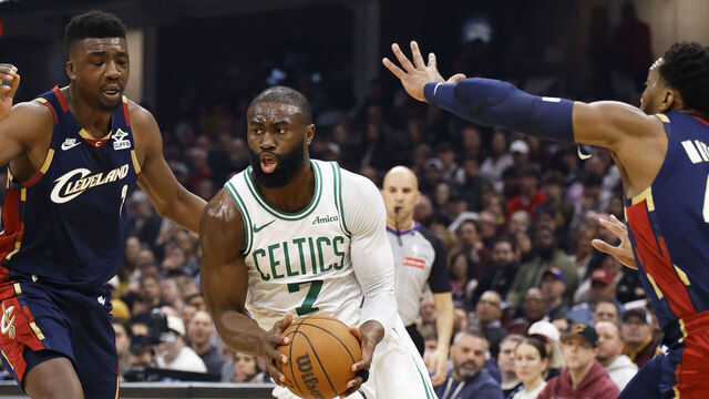 CLEVELAND, OH - MARCH 8: Jaylen Brown #7 of the Boston Celtics drives to the basket during the game against the Cleveland Cavaliers on March 8, 2026 at Rocket Mortgage FieldHouse in Cleveland, Ohio. NOTE TO USER: User expressly acknowledges and agrees that, by downloading and/or using this Photograph, user is consenting to the terms and conditions of the Getty Images License Agreement. Mandatory Copyright Notice: Copyright 2026 NBAE