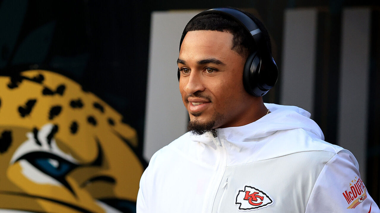 JACKSONVILLE, FLORIDA - OCTOBER 06: Trent McDuffie #22 of the Kansas City Chiefs walks out of the tunnel before the game against the Jacksonville Jaguars at EverBank Stadium on October 06, 2025 in Jacksonville, Florida.