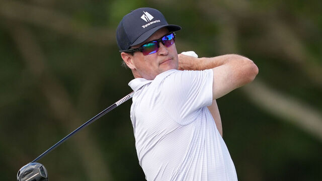 BOCA RATON, FLORIDA - MARCH 08: Zach Johnson of the United States plays his shot from the 18th tee during the final round of the James Hardie Pro Football Hall of Fame Invitational 2026 at The Old Course at Broken Sound on March 08, 2026 in Boca Raton, Florida.