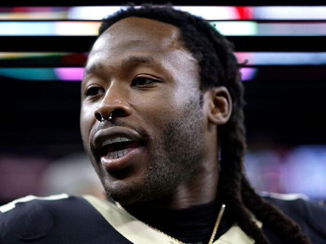 NEW ORLEANS, LOUISIANA - NOVEMBER 23: Alvin Kamara #41 of the New Orleans Saints stands on the field priro to the start of an NFL game against the Atlanta Falcons at Caesars Superdome on November 23, 2025 in New Orleans, Louisiana.