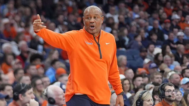 SYRACUSE, NY - FEBRUARY 21: Syracuse Orange Head Coach Adrian Autry motions to his players on the court during the second half of the College Basketball game between the North Carolina Tar Heels and the Syracuse Orange on February 21, 2026, at the JMA Wireless Dome in Syracuse, NY.