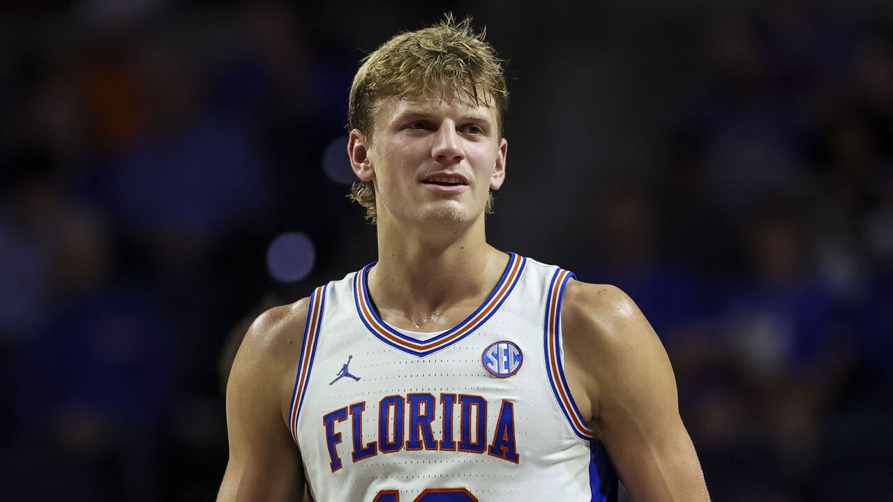 GAINESVILLE, FLORIDA - NOVEMBER 06: Thomas Haugh #10 of the Florida Gators looks on during the first half of a game against the North Florida Ospreys at the Stephen C. O'Connell Center on November 06, 2025 in Gainesville, Florida.