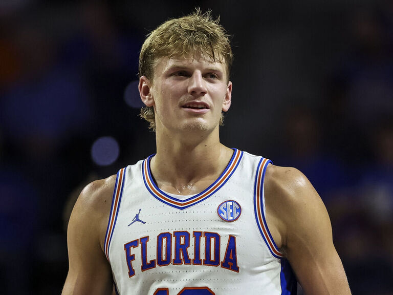 Haugh declines draft, returns to Florida for senior year