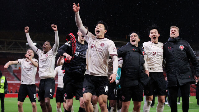 NOTTINGHAM, ENGLAND - MARCH 12: Cho Gue-Sang of FC Midtjylland celebrates with teammates after the UEFA Europa League 2025/26 Round of 16 First Leg match between Nottingham Forest FC and FC Midtjylland at City Ground on March 12, 2026 in Nottingham, England.