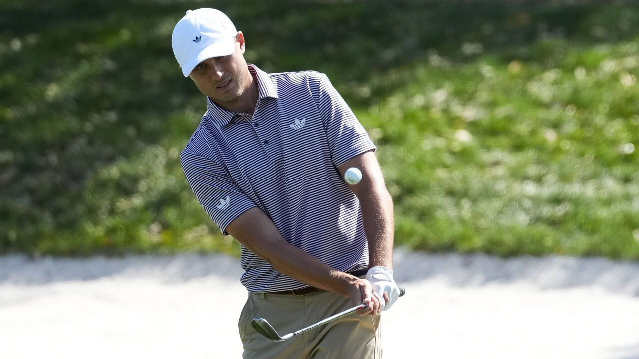 PONTE VEDRA BEACH, FLORIDA - MARCH 13: Ludvig Aberg of Sweden hits a chip shot on the ninth hole during the second round of THE PLAYERS Championship at Stadium Course at TPC Sawgrass on March 13, 2026 in Ponte Vedra Beach, Florida.