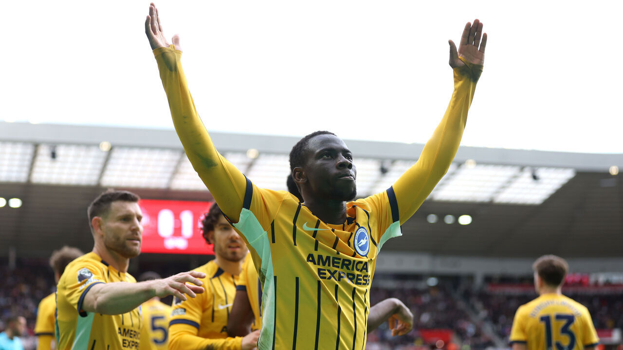 SUNDERLAND, ENGLAND - MARCH 14: Yankuba Minteh of Brighton & Hove Albion celebrates scoring his team's first goal during the Premier League match between Sunderland and Brighton & Hove Albion at Stadium of Light on March 14, 2026 in Sunderland, England.