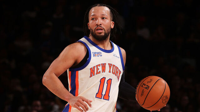 NEW YORK, NY - MARCH 15: Jalen Brunson #11 of the New York Knicks dribbles the ball during the game against the Golden State Warriors on March 15, 2026 at Madison Square Garden in New York City, New York. Mandatory Copyright Notice: Copyright 2026 NBAE