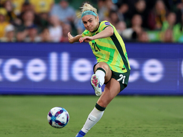 Ellie Carpenter playing for the Matildas