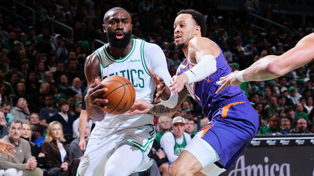 BOSTON, MA - MARCH 16: Jaylen Brown #7 of the Boston Celtics drives to the basket during the game against the Phoenix Suns on March 16, 2026 at TD Garden in Boston, Massachusetts. NOTE TO USER: User expressly acknowledges and agrees that, by downloading and/or using this Photograph, user is consenting to the terms and conditions of the Getty Images License Agreement. Mandatory Copyright Notice: Copyright 2026 NBAE