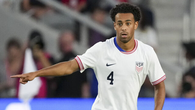 COLUMBUS, OH - SEPTEMBER 9: Tyler Adams #4 of the United States moves with the ball during an international friendly game between Japan and USMNT at Lower.com Field on September 9, 2025 in Columbus, Ohio.