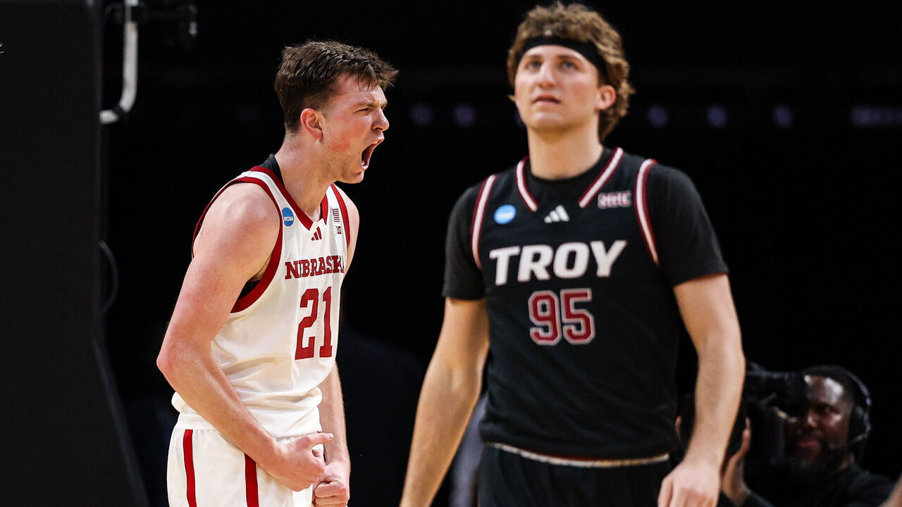 OKLAHOMA CITY, OKLAHOMA - MARCH 19: Pryce Sandfort #21 of the Nebraska Cornhuskers celebrates during the first round of the 2026 NCAA Men's Basketball Tournament against the Troy Trojans held at Paycom Center on March 19, 2026 in Oklahoma City, Oklahoma.