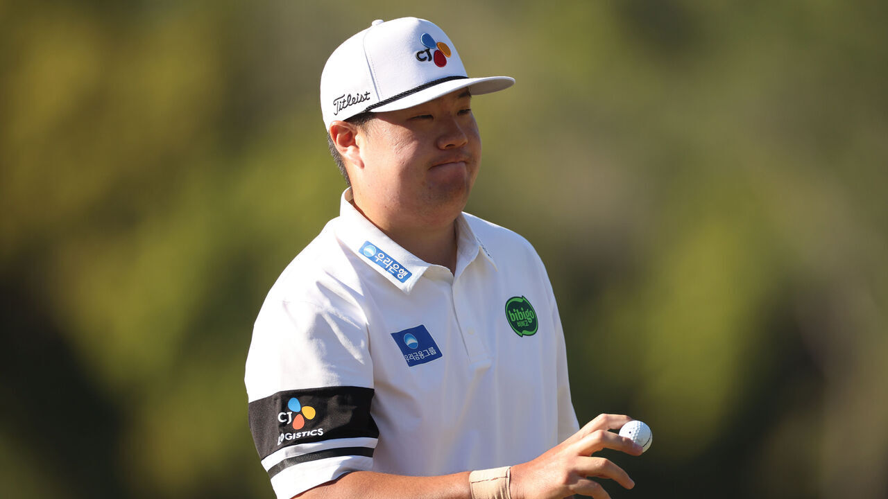 PALM HARBOR, FLORIDA - MARCH 21: Sungjae Im of South Korea reacts on the 17th green during the third round of the Valspar Championship 2026 at Copperhead Course at Innisbrook Resort and Golf Club on March 21, 2026 in Palm Harbor, Florida.