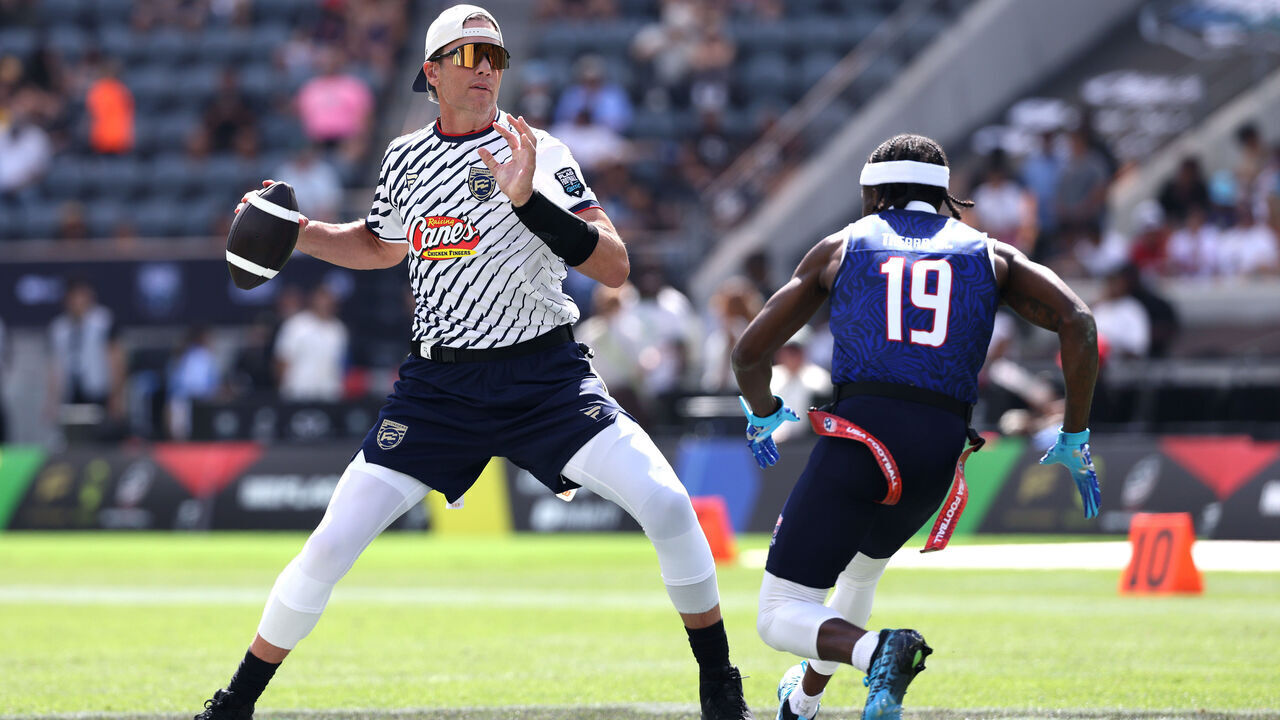 LOS ANGELES, CALIFORNIA - MARCH 21: Tom Brady #12 of the Founders FFC looks to pass during the Fanatics Flag Football Classic at BMO Stadium on March 21, 2026 in Los Angeles, California.