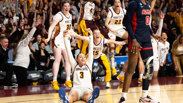 MINNEAPOLIS, MINNESOTA - MARCH 22: Amaya Battle #3 of the Minnesota Golden Gophers celebrates with her team after making a go-ahead shot against the Ole Miss Rebels in the fourth quarter during a second round game of the 2026 NCAA Women's Basketball Tournament held at Williams Arena on March 22, 2026 in Minneapolis, Minnesota.