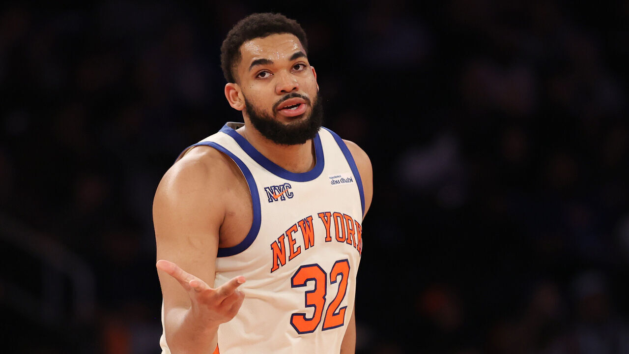 NEW YORK, NEW YORK - MARCH 22: Karl-Anthony Towns #32 of the New York Knicks reacts after scoring a three point basket during the third quarter against the Washington Wizardsat Madison Square Garden on March 22, 2026 in New York City.