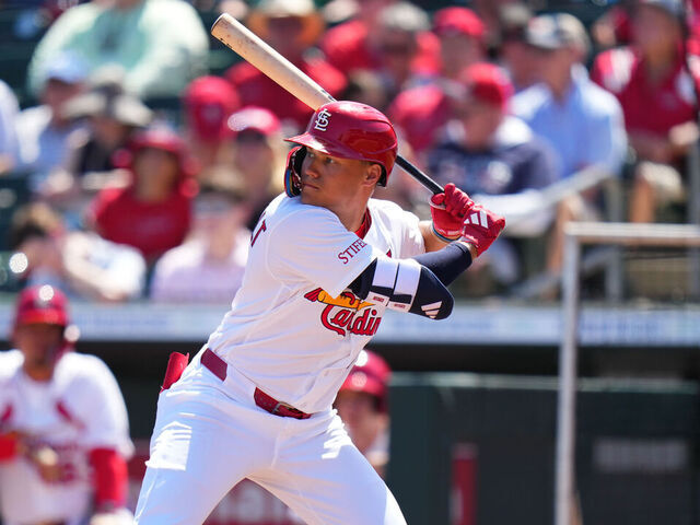 Report: Cardinals signing rookie Wetherholt to 8-year,