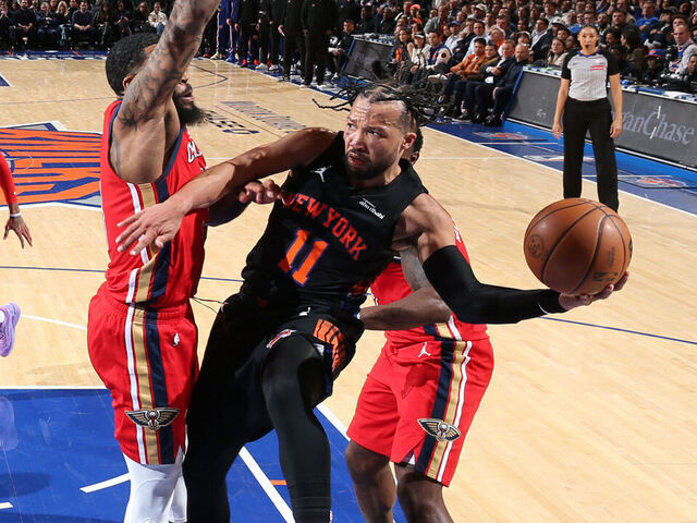 NEW YORK, NY - MARCH 24: Jalen Brunson #11 of the New York Knicks looks to pass the ball during the game against the New Orleans Pelicans on March 24, 2026 at Madison Square Garden in New York City, New York. Mandatory Copyright Notice: Copyright 2026 NBAE