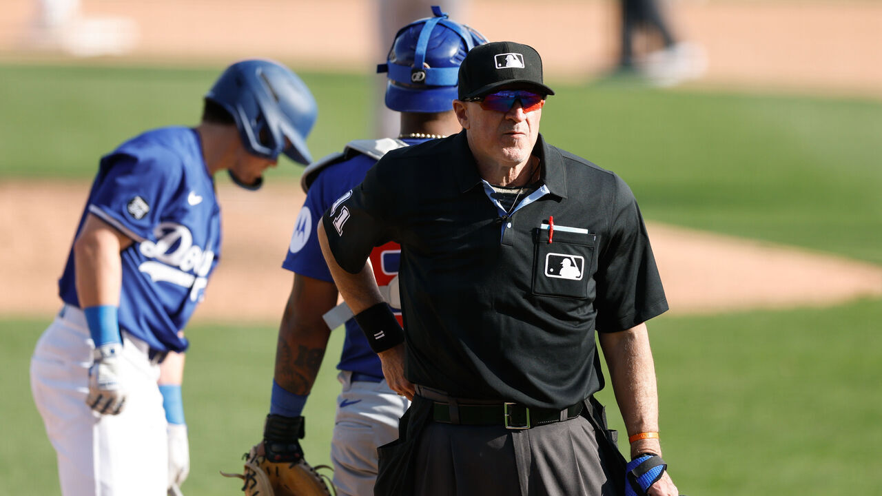 Ex-ump Garcia worries ABS will embarrass current umps | theScore
