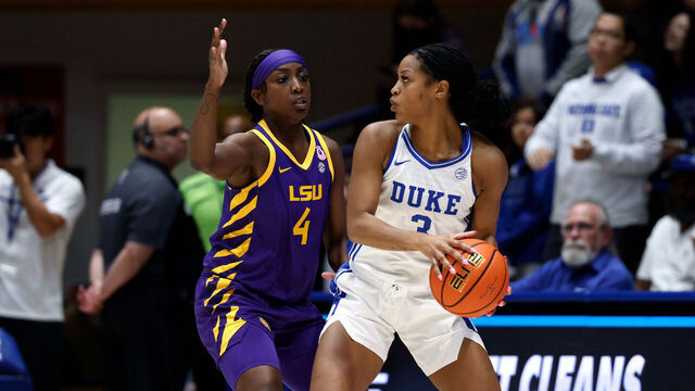 DURHAM, NORTH CAROLINA - DECEMBER 4: Ashlon Jackson #3 of the Duke Blue Devils looks to pass against Flau'Jae Johnson #4 of the LSU Tigers at Cameron Indoor Stadium on December 4, 2025 in Durham, North Carolina.