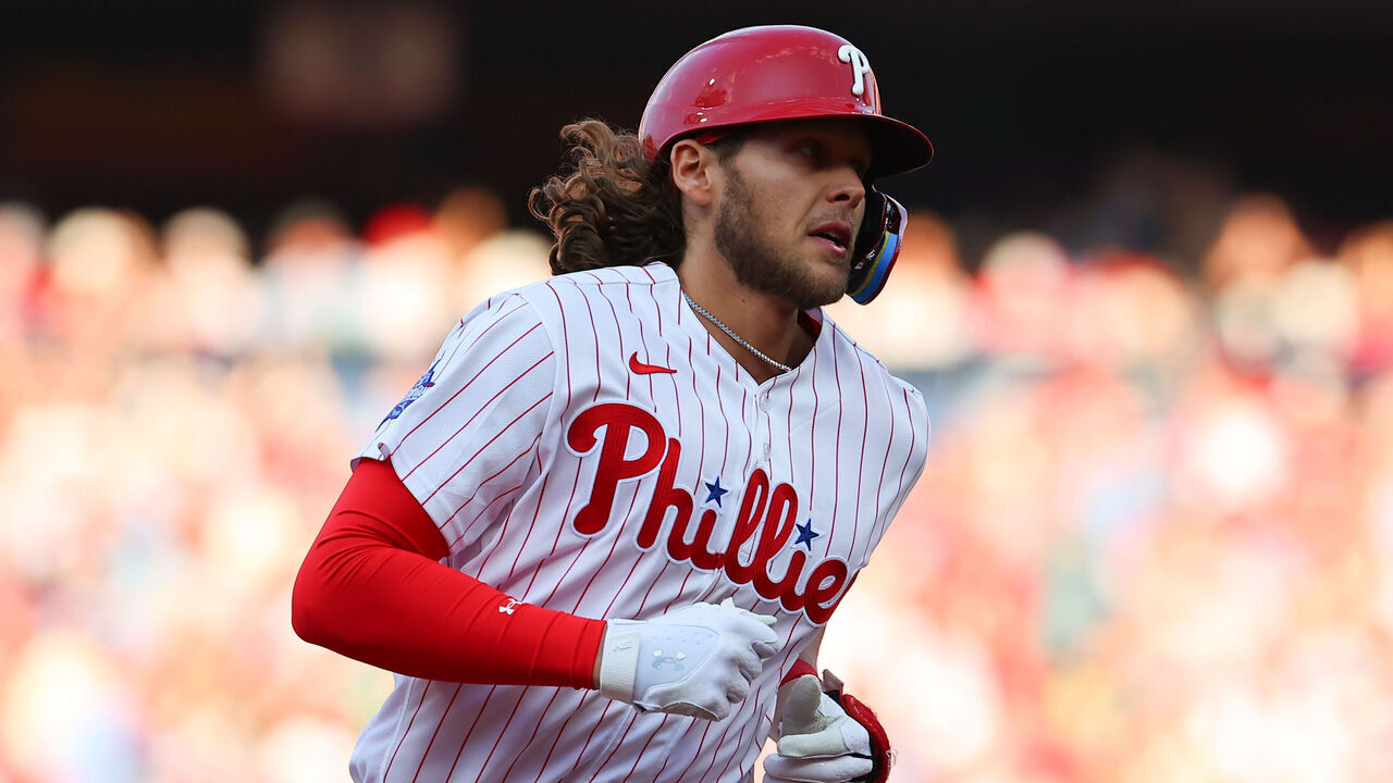 Phillies' Bohm sues his parents, accuses them of misusing | theScore