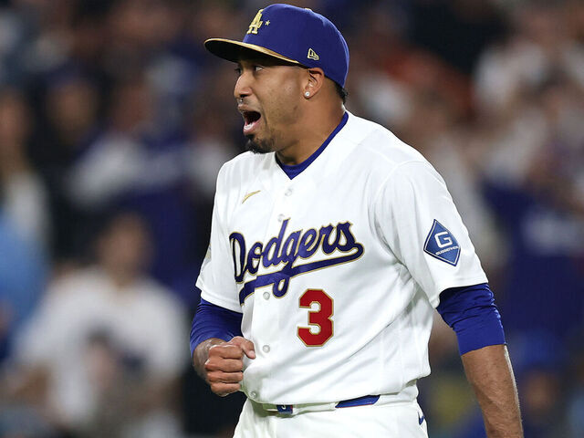 LOS ANGELES, CALIFORNIA - MARCH 27: Edwin Díaz #3 of the Los Angeles Dodgers reacts after defeating the Arizona Diamondbacks at Dodger Stadium on March 27, 2026 in Los Angeles, California.