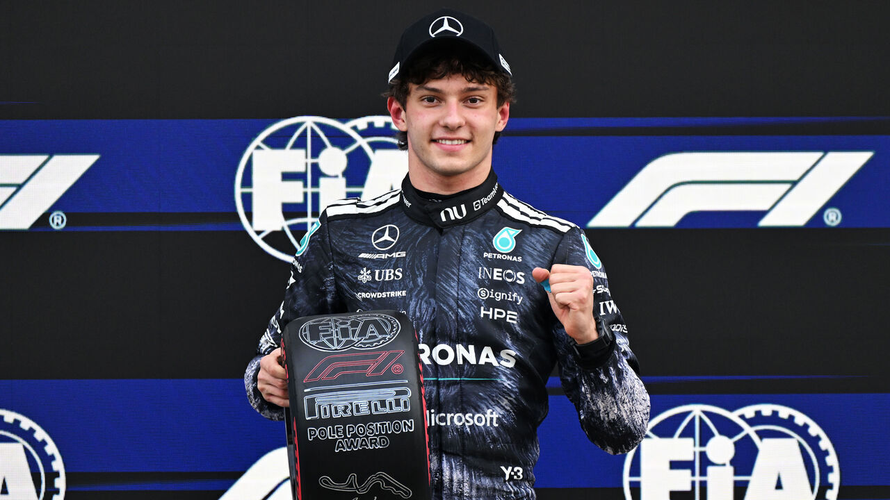 SUZUKA, JAPAN - MARCH 28: Pole position qualifier Andrea Kimi Antonelli of Italy and Mercedes AMG Petronas F1 Team with his Pirelli Pole Position award during qualifying ahead of the F1 Grand Prix of Japan at Suzuka Circuit on March 28, 2026 in Suzuka, Japan.