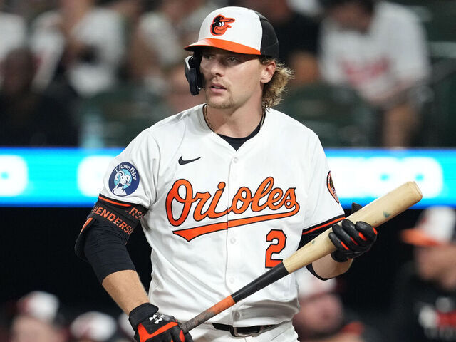BALTIMORE, MD - SEPTEMBER 23: Gunnar Henderson #2 of the Baltimore Orioles prepares for a pitch during a baseball game against the Tampa Bay Rays at the Oriole Park at Camden Yards on September 23, 2025 in Baltimore, Maryland.