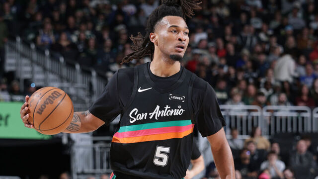 MILWAUKEE, WI - MARCH 28: Stephon Castle #5 of the San Antonio Spurs dribbles the ball during the game against the Milwaukee Bucks on March 28, 2026 at Fiserv Forum Center in Milwaukee, Wisconsin. Mandatory Copyright Notice: Copyright 2026 NBAE .