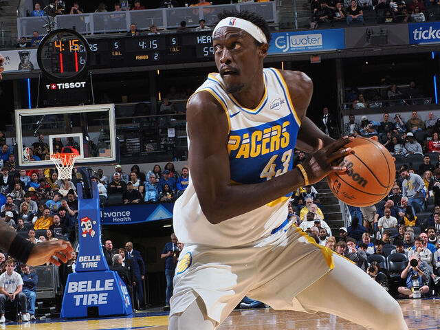 INDIANAPOLIS, IN - MARCH 29: Pascal Siakam #43 of the Indiana Pacers handles the ball during the game against the Miami Heat on March 29, 2026 at Gainbridge Fieldhouse in Indianapolis, Indiana. Mandatory Copyright Notice: Copyright 2026 NBAE