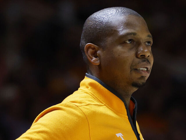 KNOXVILLE, TENNESSEE - JANUARY 04: Associate Head Coach Justin Gainey looks on during the first half of the game against the Arkansas Razorbacks at Thompson-Boling Arena on January 04, 2025 in Knoxville, Tennessee.