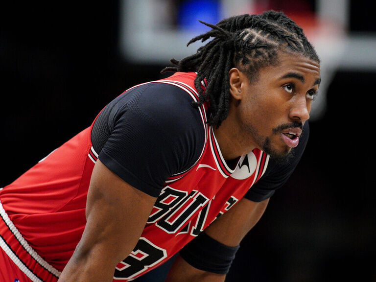 Bulls cut Ivey following anti-LGBTQ+ comments