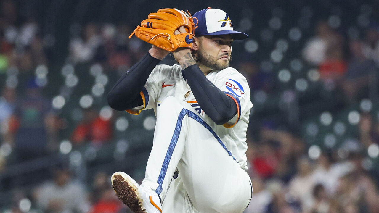 HOUSTON, TX - MARCH 30: Houston Astros starting pitcher Lance McCullers Jr. (43) throws a pitch in the top of the seventh inning during the MLB game between the Boston Red Sox and Houston Astros on March 30, 2026 at Daikin Park in Houston, Texas.