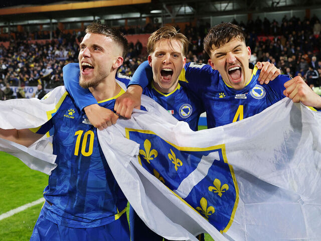 ZENICA, BOSNIA AND HERZEGOVINA - MARCH 31: Ermedin Demirovic, Dzenis Burnic and Tarik Muharemovic of Bosnia and Herzegovina celebrate victory and qualification to the FIFA World Cup 2026 after the FIFA World Cup 2026 European Qualifiers KO play-offs match between Bosnia & Herzegovina and Italy at Stadion Bilino Polje on March 31, 2026 in Zenica, Bosnia and Herzegovina.