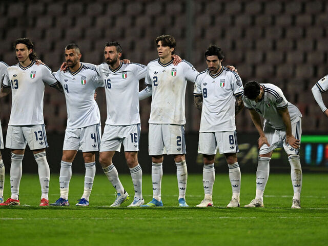 ZENICA, BOSNIA AND HERZEGOVINA - MARCH 31: Players of Italy disappointment during the FIFA World Cup 2026 European Qualifiers KO play-offs match between Bosnia & Herzegovina and Italy at Stadion Bilino Polje on March 31, 2026 in Zenica, Bosnia and Herzegovina.