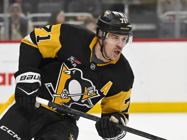 PITTSBURGH, PA - MARCH 31: Pittsburgh Penguins center Evgeni Malkin (71) skates during the second period in the NHL game between the Pittsburgh Penguins and the Detroit Red Wings on March 31, 2026, at PPG Paints Arena in Pittsburgh, PA.