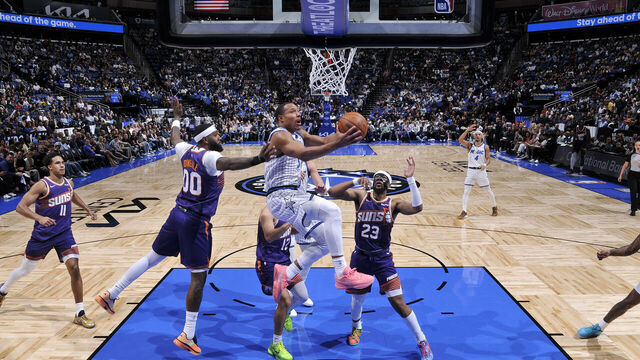 ORLANDO, FL - MARCH 31: Desmond Bane #3 of the Orlando Magic drives to the basket during the game against the Phoenix Suns on March 31, 2026 at Kia Center in Orlando, Florida. Mandatory Copyright Notice: Copyright 2026 NBAE