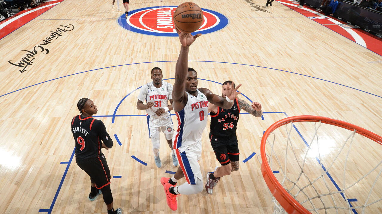 DETROIT, MI - MARCH 31: Jalen Duren #0 of the Detroit Pistons drives to the basket during the game against the Toronto Raptors on March 31, 2026 at Little Caesars Arena in Detroit, Michigan. NOTE TO USER: User expressly acknowledges and agrees that, by downloading and/or using this photograph, User is consenting to the terms and conditions of the Getty Images License Agreement. Mandatory Copyright Notice: Copyright 2026 NBAE