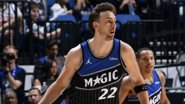 ORLANDO, FL - APRIL 1: Franz Wagner #22 of the Orlando Magic drives to the basket during the game against the Atlanta Hawks on April 1, 2026 at Kia Center in Orlando, Florida. Mandatory Copyright Notice: Copyright 2026 NBAE