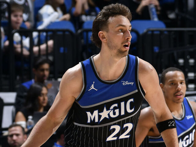 ORLANDO, FL - APRIL 1: Franz Wagner #22 of the Orlando Magic drives to the basket during the game against the Atlanta Hawks on April 1, 2026 at Kia Center in Orlando, Florida. Mandatory Copyright Notice: Copyright 2026 NBAE