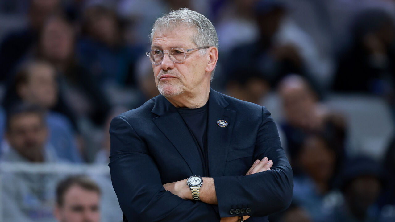 FORT WORTH, TEXAS - MARCH 27: Head coach Geno Auriemma of the UConn Huskies looks on during the third quarter against the North Carolina Tar Heels in the Sweet Sixteen of the 2026 NCAA Women's Basketball Tournament at Dickies Arena on March 27, 2026 in Fort Worth, Texas.